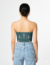 Load image into Gallery viewer, MAGIC WOLF