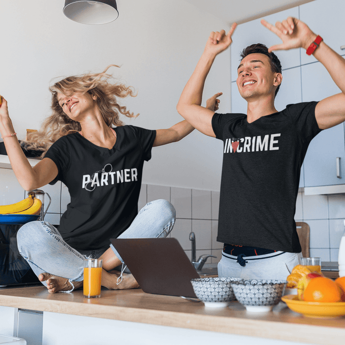 PARTNER IN CRIME - dmonkeyfamily